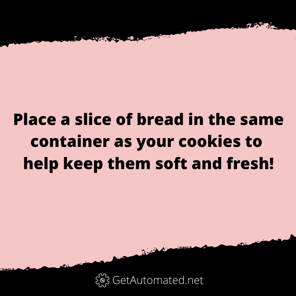 keep cookies soft bread life hack